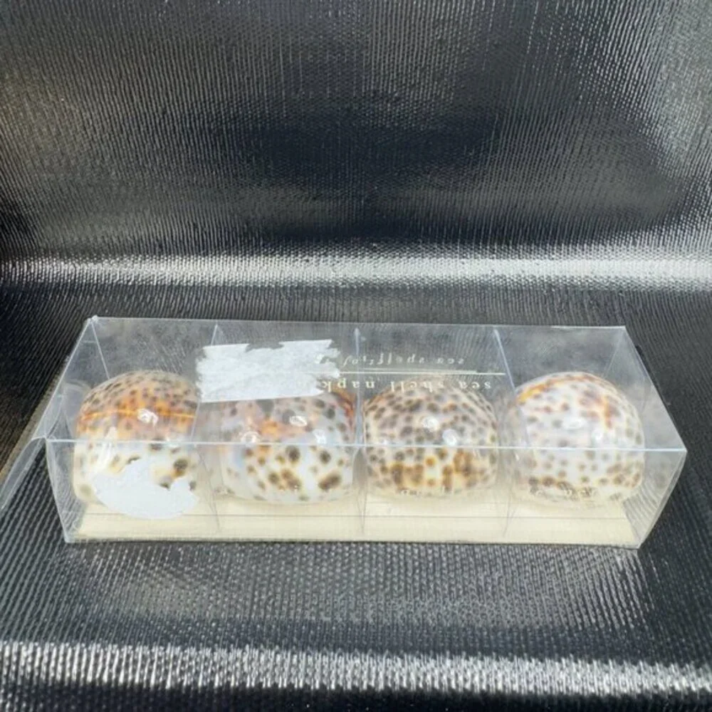 Pier 1 Brown Tiger‎ Spotted Cowrie Seashell Shell Napkin Rings Set 4 New In Box